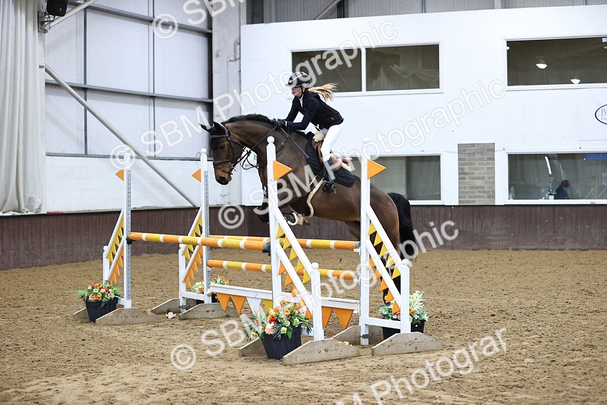 SBM_006337 - Class 16 - Senior Newcomers - 1.10m Open