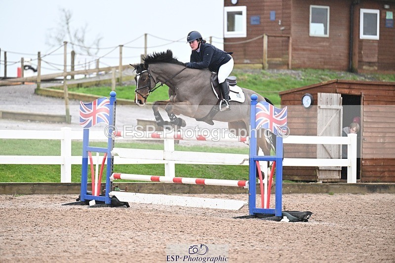 260130-132601-00555 - Cls 6 Foxhunter and 1.20m Open