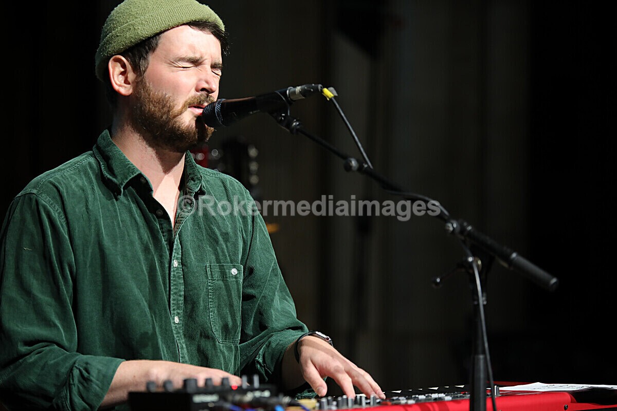 FOLK N BLUES-600 - FOLK and BLUES SEPT 2022