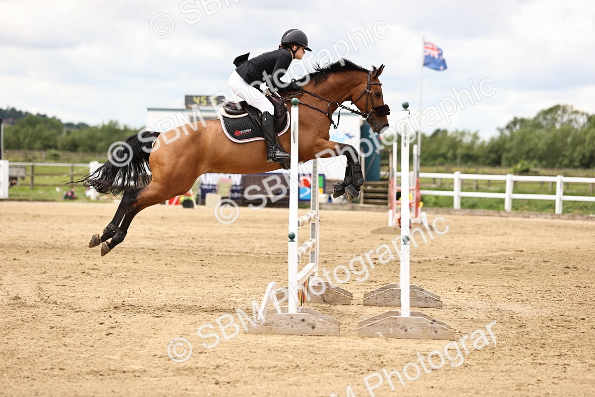 SBM_002743 - Class 10 - Senior Discovery - 1.00m