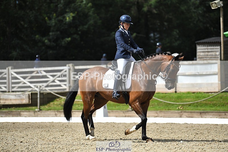 230812-112016-03586 - Cls 6 Novice Silver 10.30 to 11.55 break