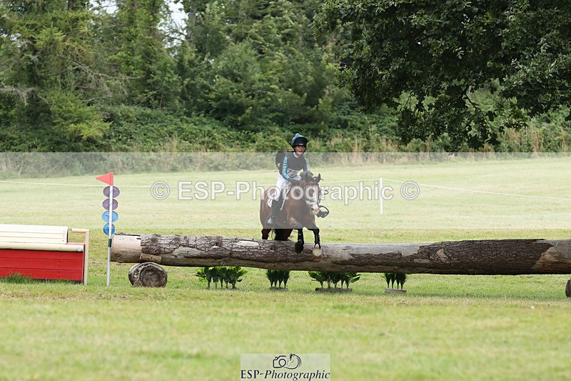 240825X-163356-37769 - 80cm XC 16.30 to 17.30