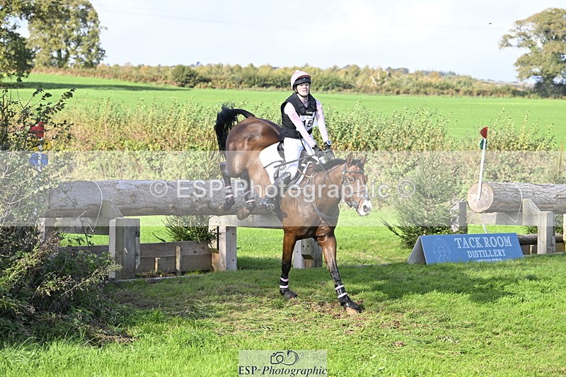 251024A-131103-11394 - B-156-Eres.Parry