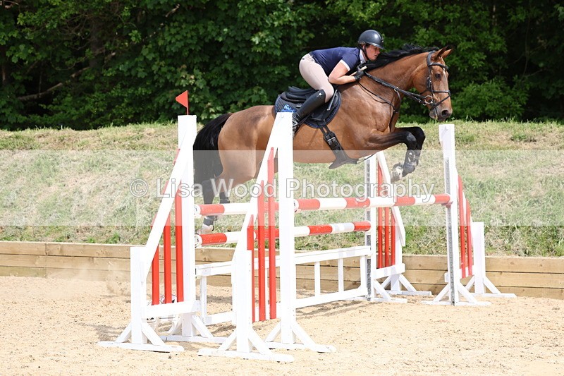 3E7A7146 - Class 7: Senior Newcomers/1.10m open