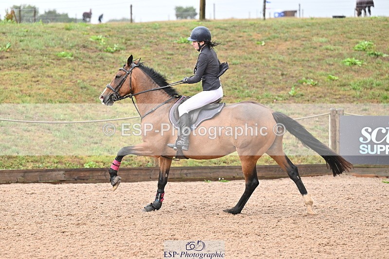 250827B-104916-00158 - Clear Round & Cls 1 Brit Nov 90cm