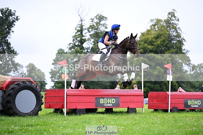 240803-105228-01137 - 008-Jodie_Coombes-TATTYGARE_LAST_DELIGHT