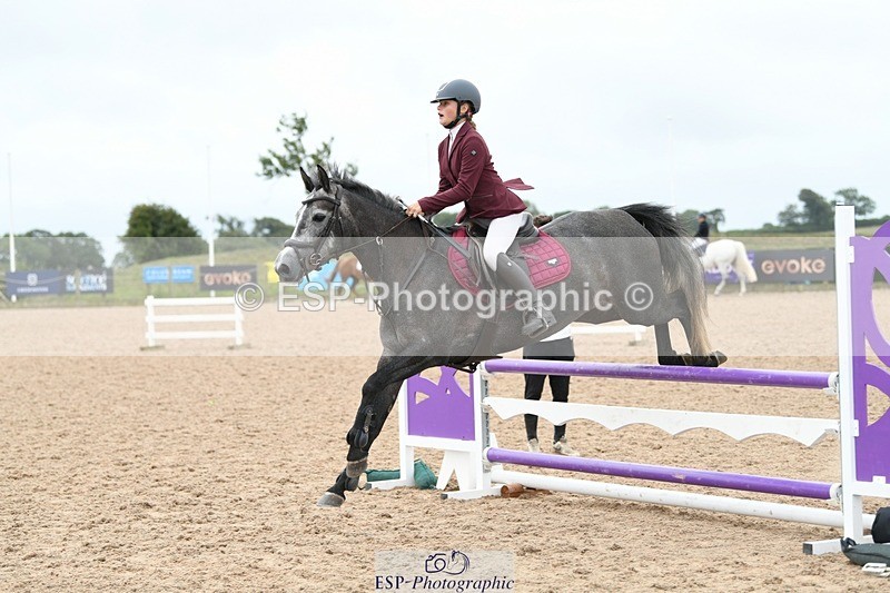 250807-140010-01477 - 90cm Round 2