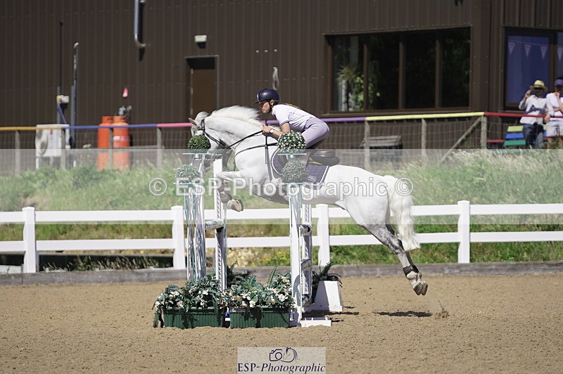230624A-152456-02219 - Cls 26 Pony Foxhunter & 1.10m Open