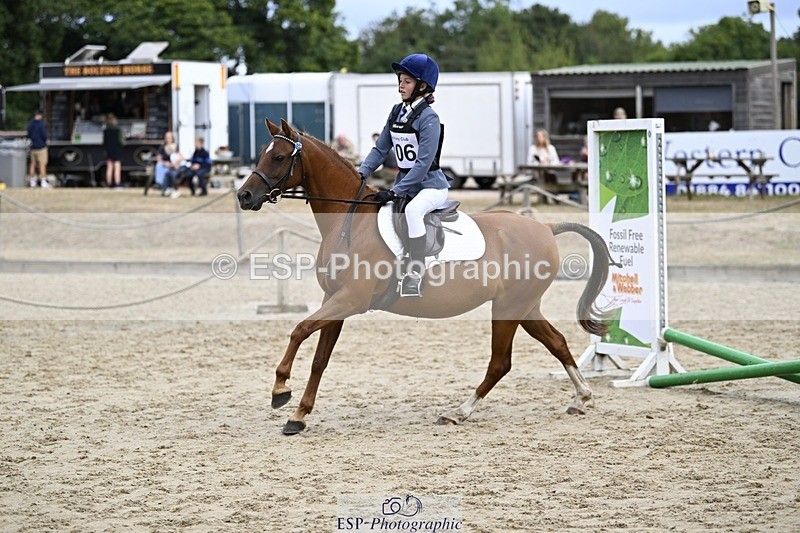 250820A-083649-00585 - Round 1, Start to 9am Break