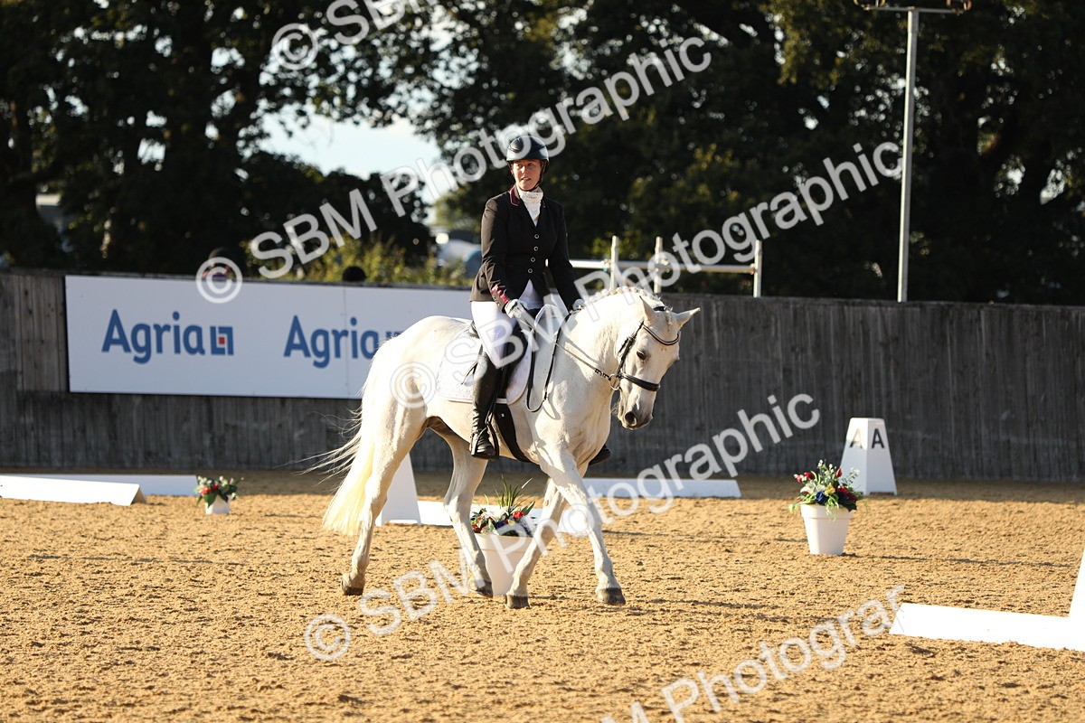 SBM_30387 - D20 - Grand Tour Championship - Elementary 44