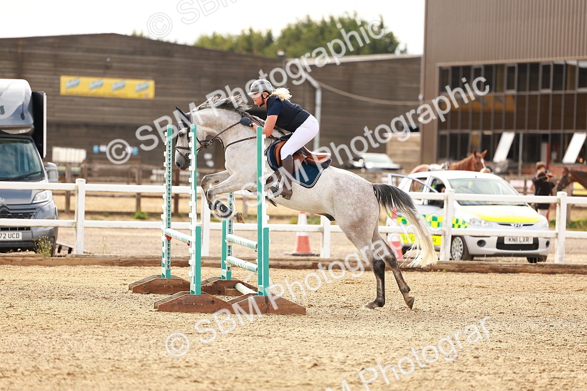 SBM_001959 - Class 8 - Clear Round