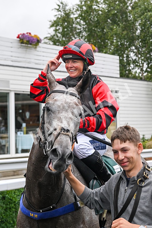 180825-Race 1-Stellarmasterpiece-8270 - Race 1
