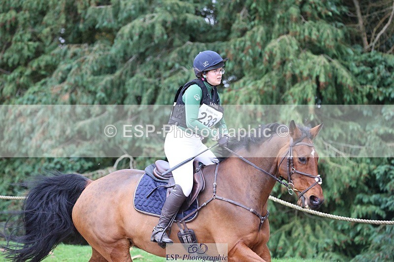 231118-130013-01658 - Cls 3 90cm