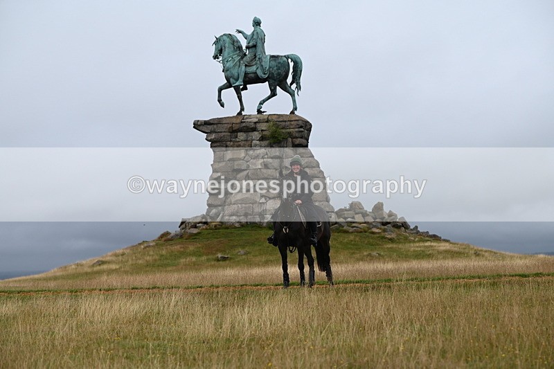 DSC_2682 - Time at Statue 12:34 to 12:56