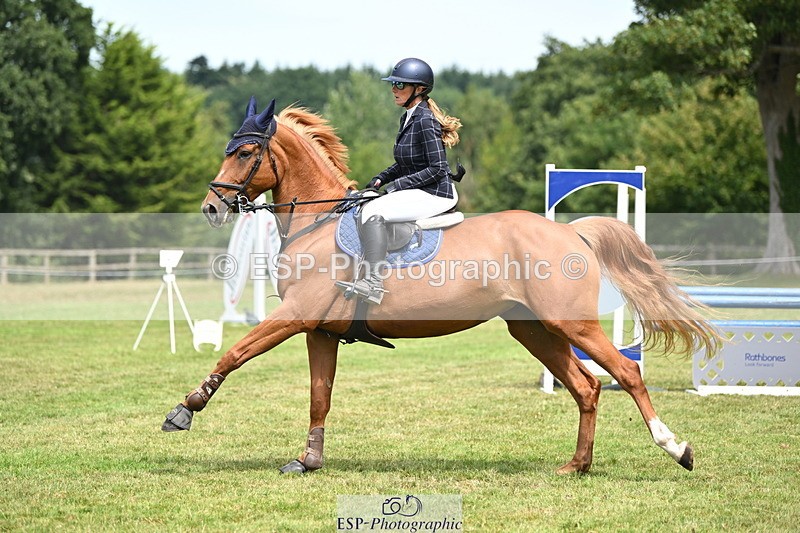 250704A-113349-07292 - Cls 25 Snr British Novice and 90cm