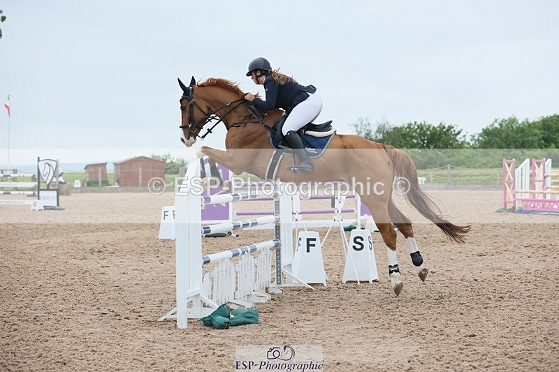 250524-131814-04985 - Cls 15 Snr Fox 1st Rnd