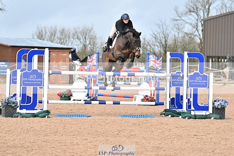 240315A-125340-01067 - Cls 3 Snr Foxhunter