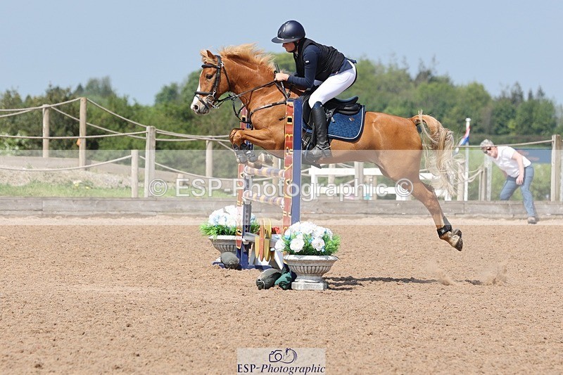 250503-121219-00966 - Cls 9 Pony Foxhunter and 1.10m Open