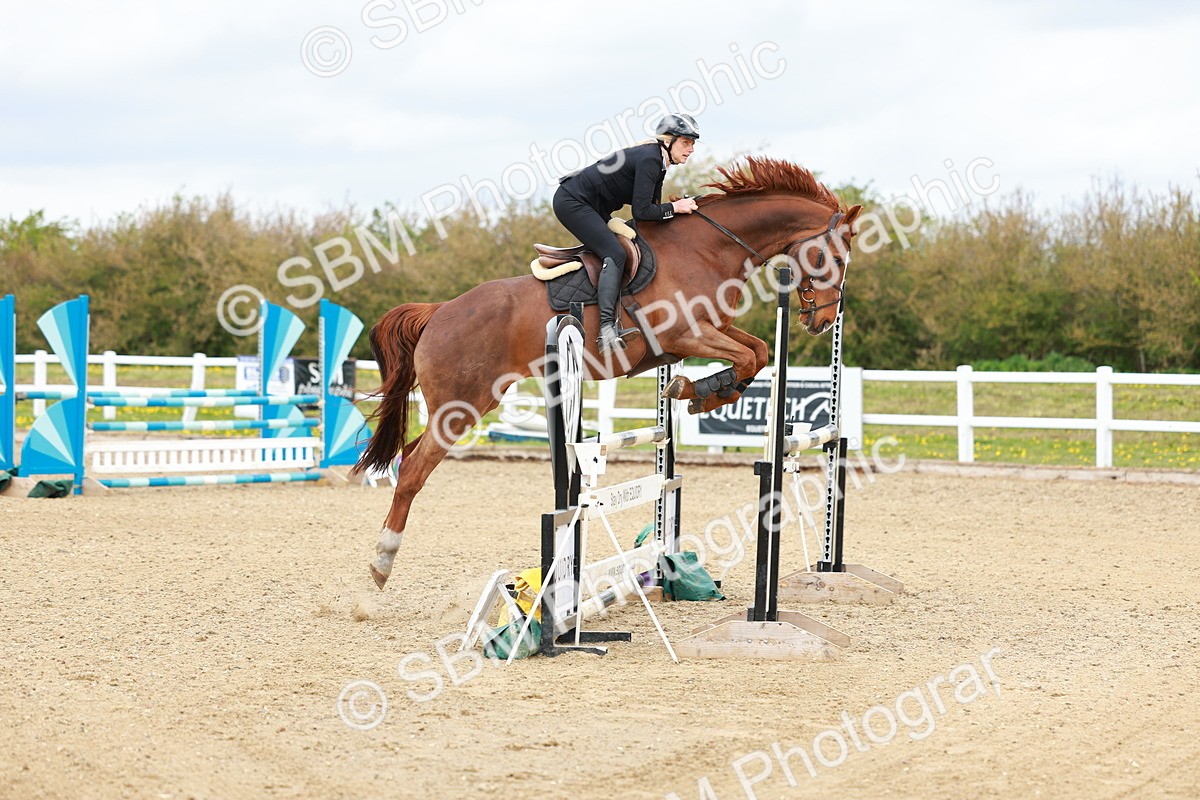 SBM_002238 - Class 10 - Senior Newcomers - 1.10m