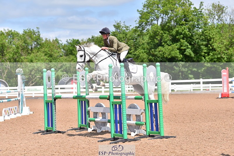 230531A-121604-00247 - Cls 4 Newcomers & 1.10m Open