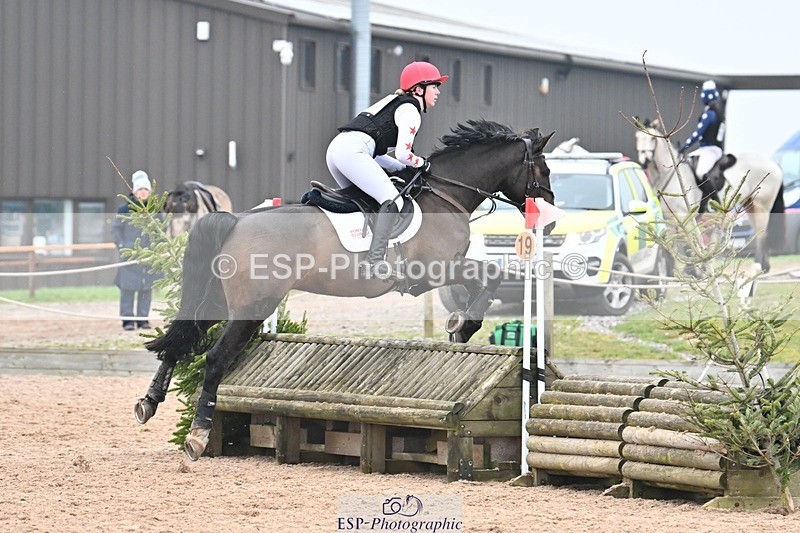 250118-140545-01427 - Cls 3A&B 90cm 13.20 to Coursewalk