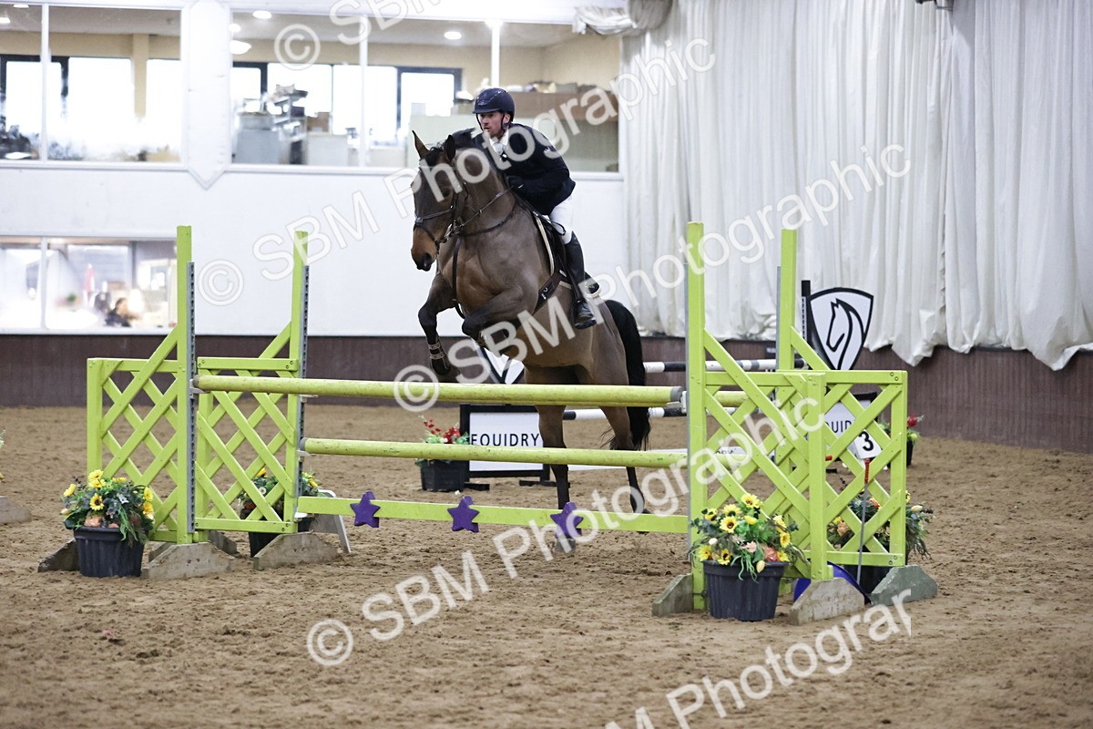 SBM_001109 - Class 4 - Senior Newcomers/ 1.10m Open