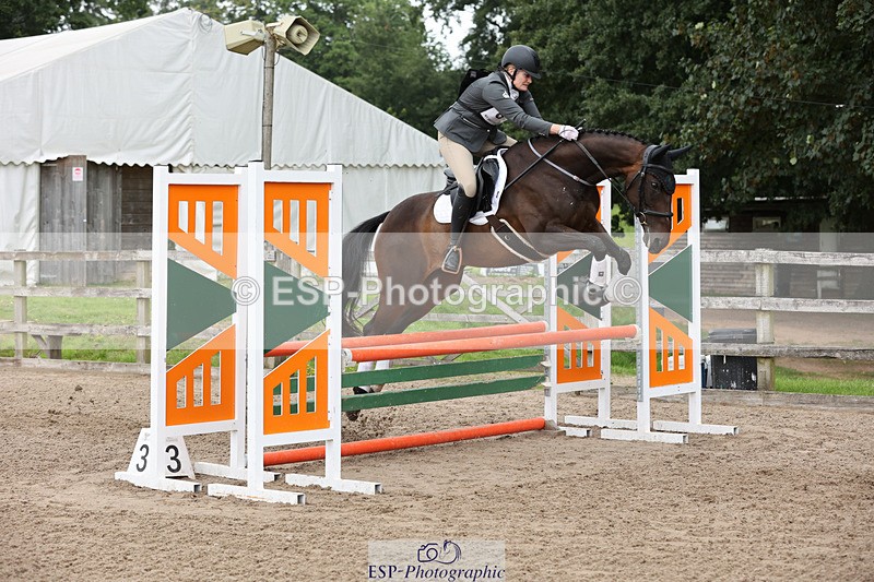 240804-144533-16071 - 608-Heather_Johnson-MUNDUS_MEUS