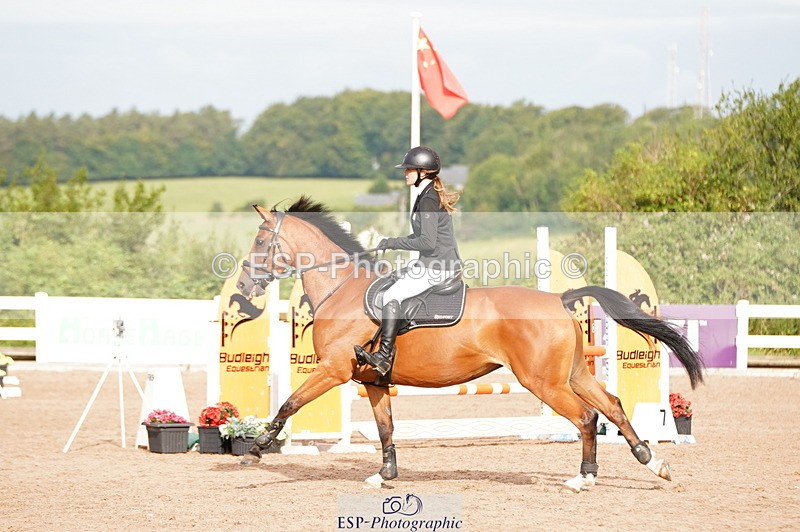 240804A-083804-09601 - Cls 47 British Novice and 90cm Open