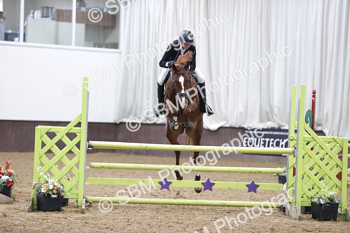 SBM_002397_Class 8 - Senior Discovery - 100m Open - Romy