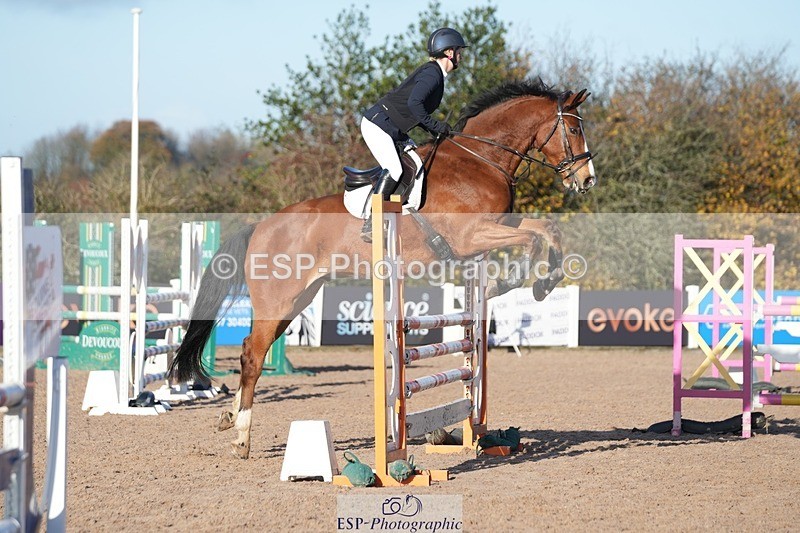 251108-100612-02044 - Cls 11 Snr 1.05m Open