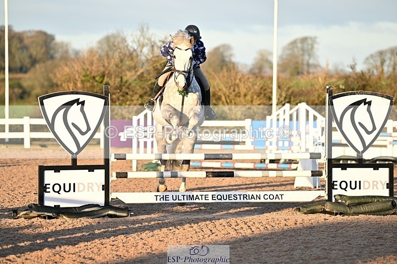 241208-085145-01465 - Cls 15 90cm Open