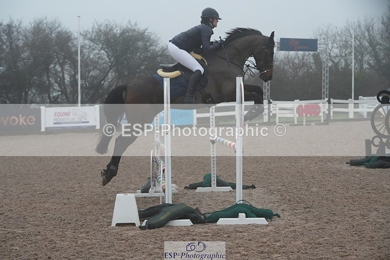 251207-100915-01619 - Cls 16 Blue Chip Winter Qualifier and 90cm