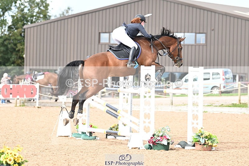 240912A-142149-02164 - Cls 5 National 1.30m Open