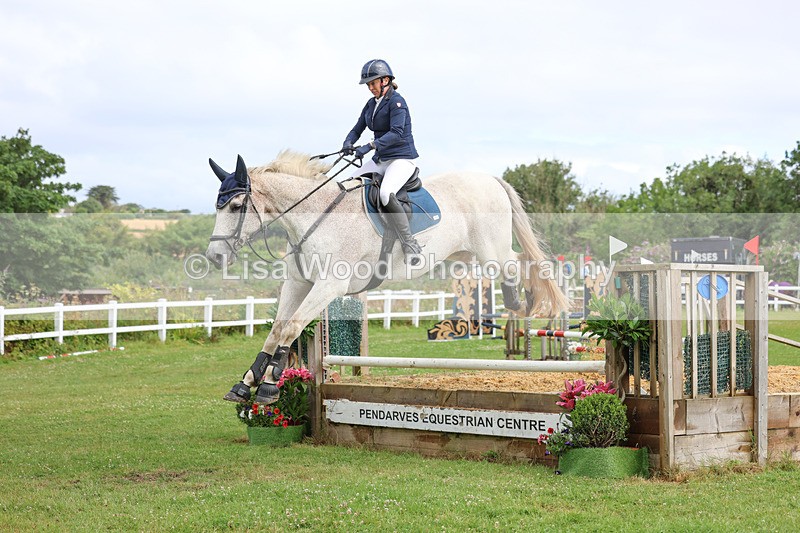 3E7A0704 - Class 4: 70cm Senior