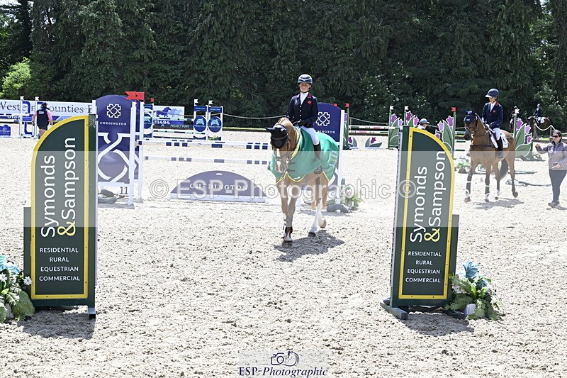 250525A-131438-17568 - Presentations Section B CCI 3 Star Long