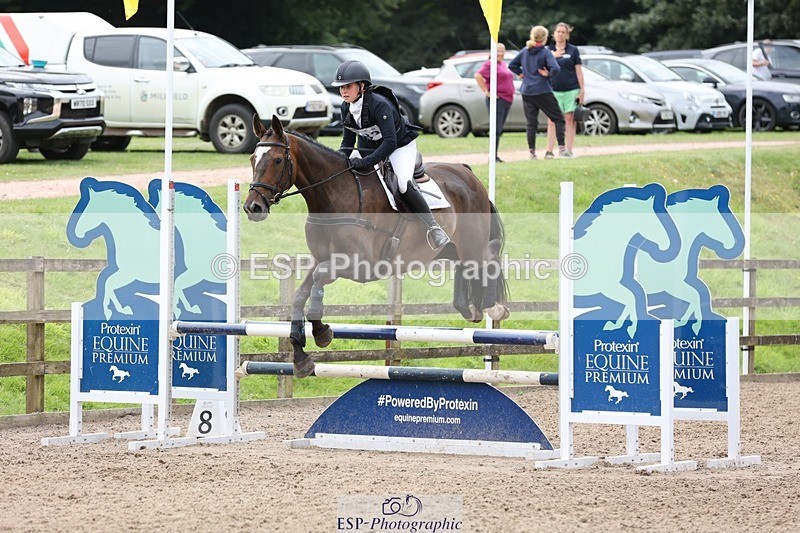 240803-141206-05962 - 183-Amelia_Hendy-WHISTLEDOWN_STAR