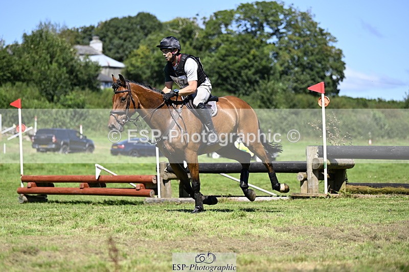 240811A-143131-04586 - 162-