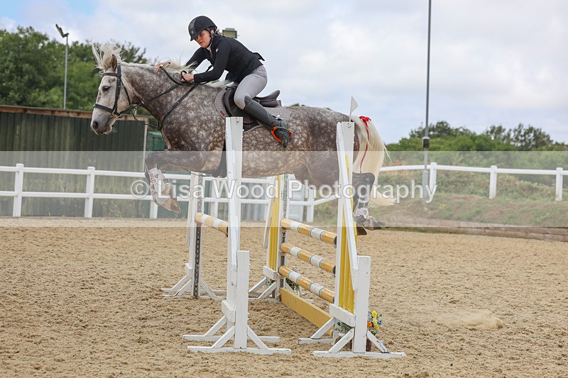 3E7A4690 - Class 4: Senior British Novice/90cm open