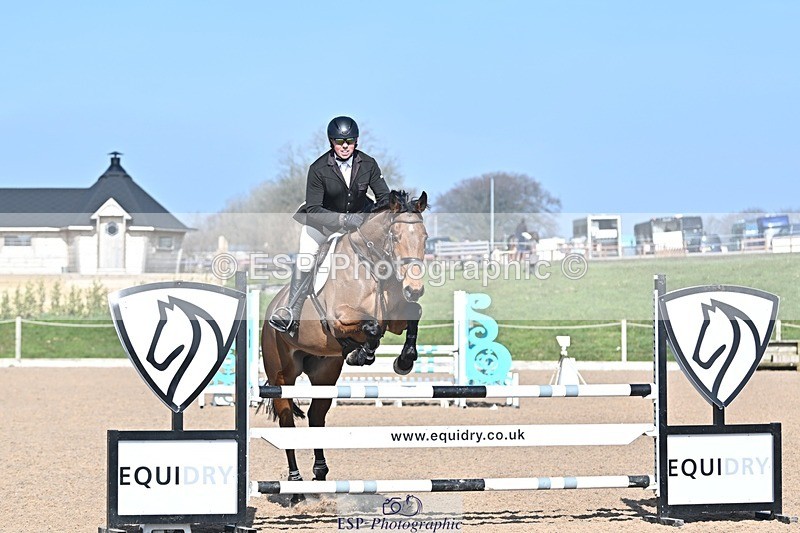 250305-122353-01162 - Snr 1.05m Open