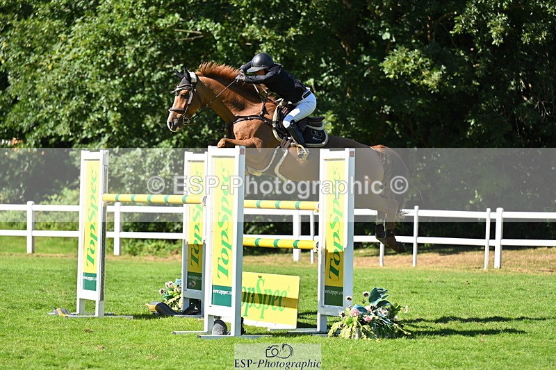 260704A-164753-16257 - Cls 33 Snr Fox Jump Off and Pres