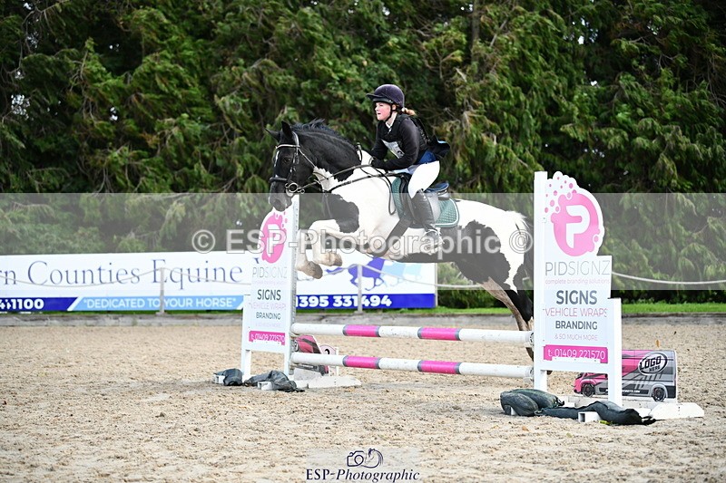 251004A-131820-01207 - Classes 6 & 7 60cm