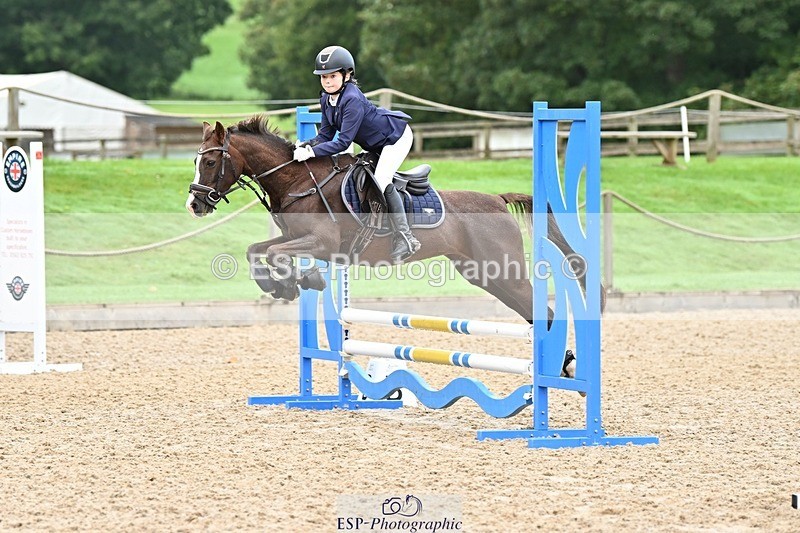 230930-093811-00051 - Cls 1 Pony Intro 70cm