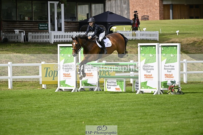 250613A-110211-00682 - Cls 1 Snr Newcomers and 1.10m Open