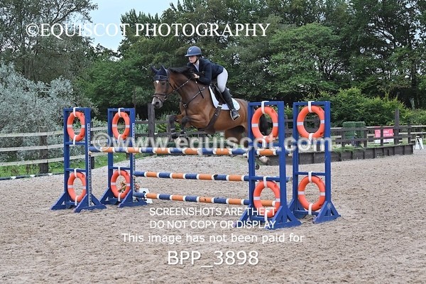BPP_3898 - CLASS 45 SUN Senior Foxhunter/ 1.20m Open