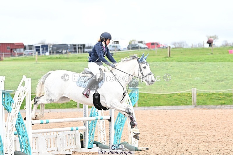 250414-112847-00544 - 90cm Round 1