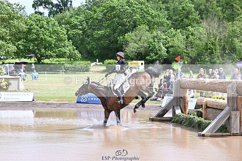 250525A-140233-16383 - D-469-Samantha.Lissington-LORD.SEEKONIG