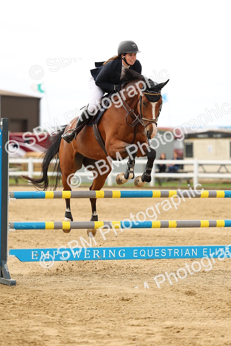 SBM_009348 - Class 2 - Senior Discovery - 1.00m Open