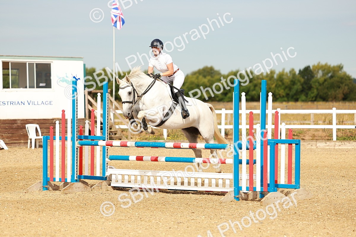 SBM_002143 - Class 9 - Senior British Novice - 90cm
