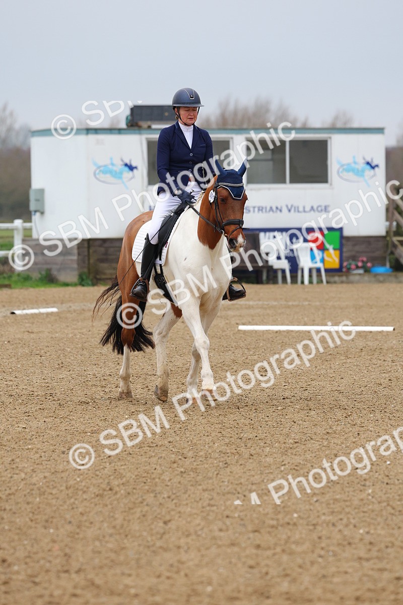 SBM_001196 - Class 8-11 - Novice 2 - Elementary 2