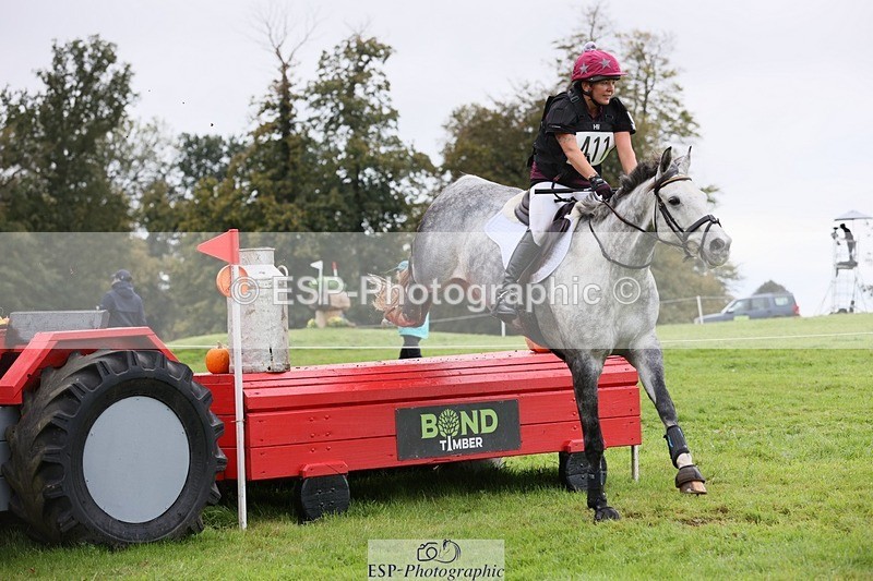 231021-125423-16747 - 411-MIDNIGHT.MOON.DANCER-Jacqueline.Cole-SC+XC